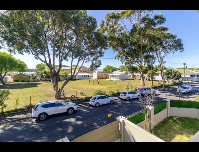 3 BEDROOM TOWNHOUSE TO LET IN HARFIELD VILLAGE